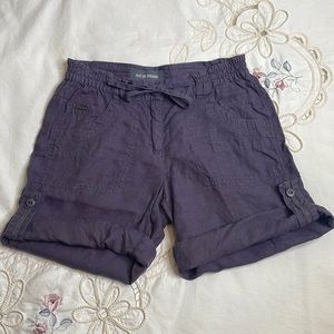 Mat de Misaine 100% linen drawstring pocketed cuff shorts